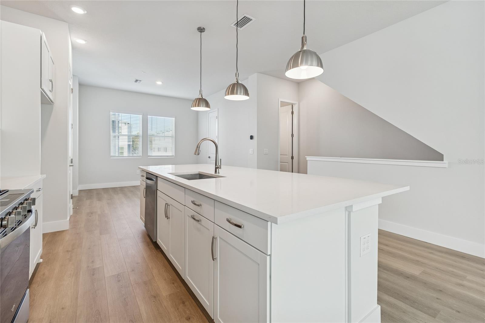 Image 11 of 49 For 6605 Nebraska Avenue 17