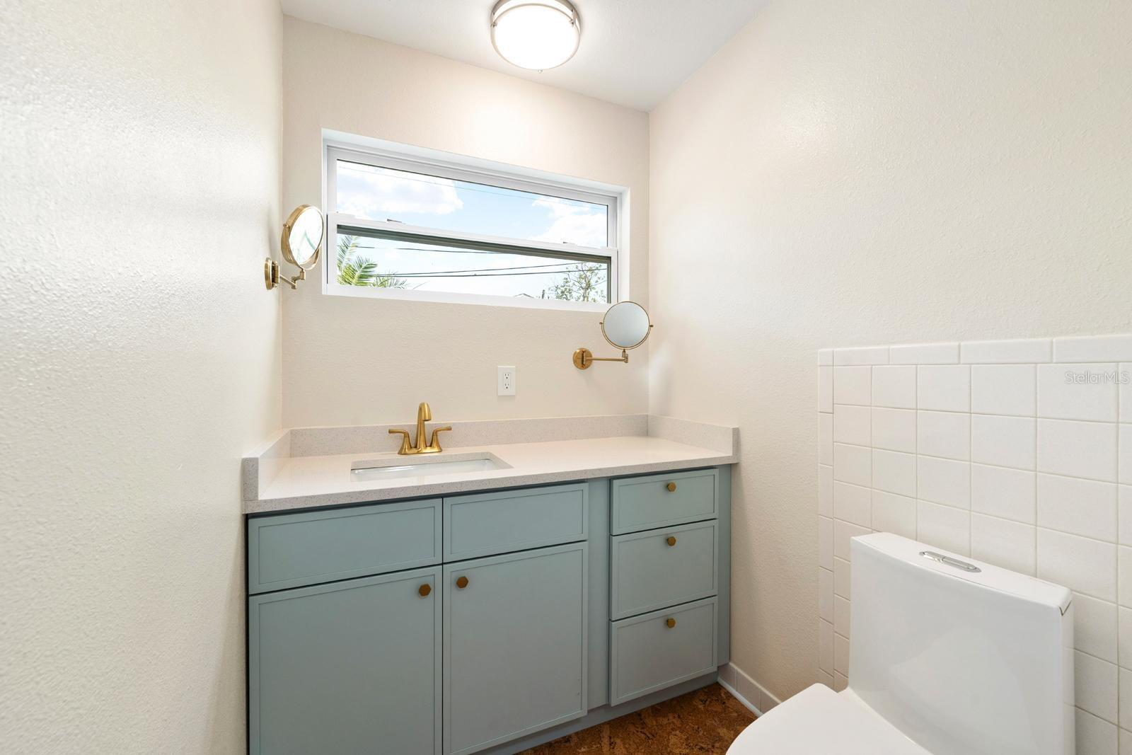 Image 21 of 38 For 419 64th Avenue S