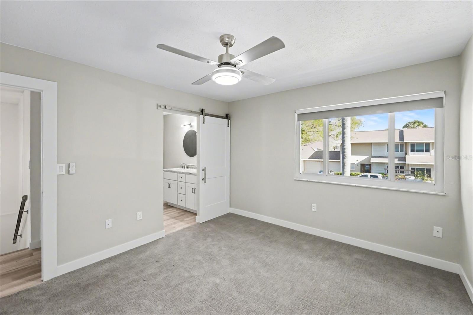 Image 17 of 30 For 1640 Cape Hope Avenue Ne 4