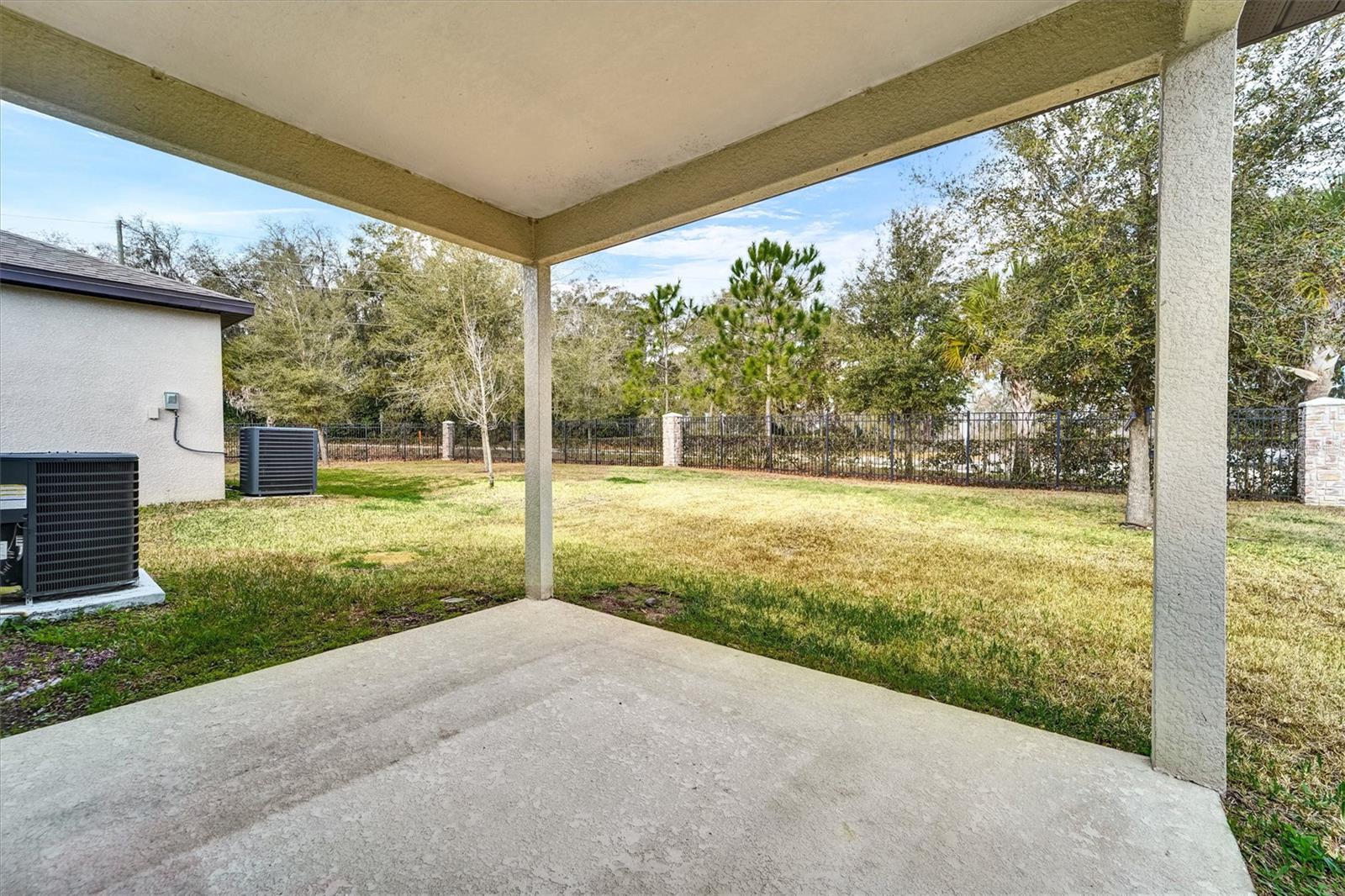 Listing photo id 16 for 6963 Shelby Lynn Way