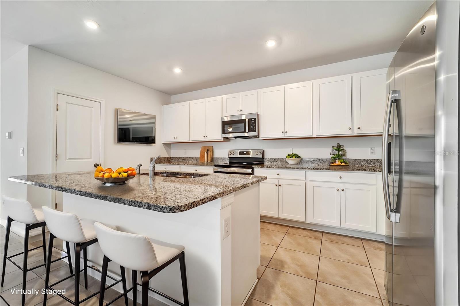 Listing photo id 1 for 6963 Shelby Lynn Way