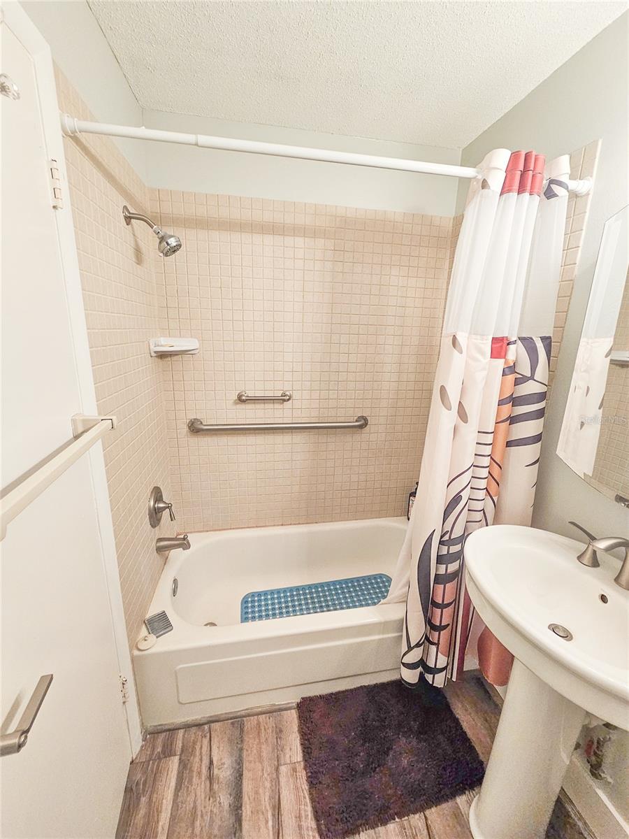 Image 12 of 27 For 3010 59th 59th Street S 307