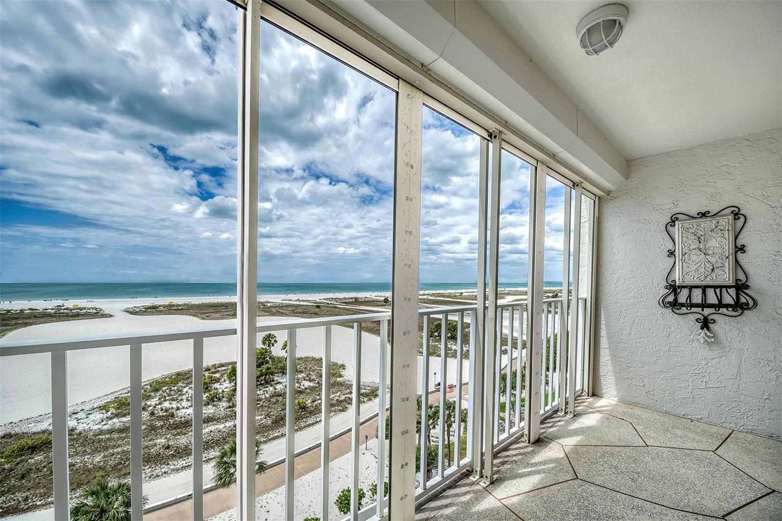 Image 19 of 44 For 11000 Gulf Boulevard 804 + 805