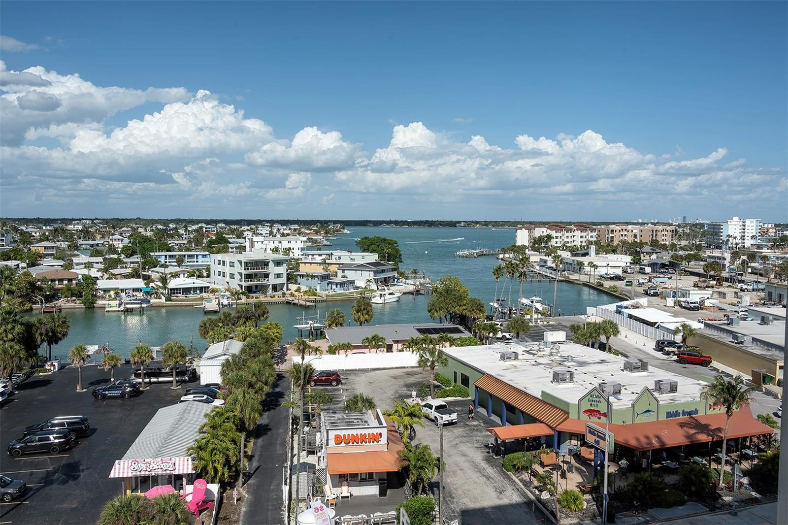 Image 33 of 44 For 11000 Gulf Boulevard 804 + 805