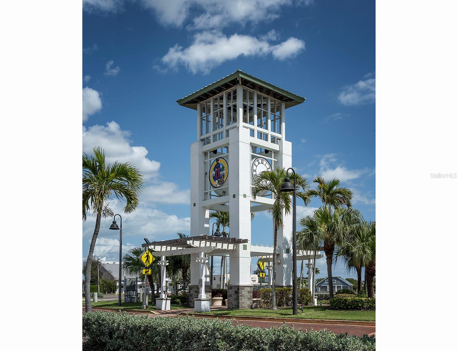 Image 35 of 44 For 11000 Gulf Boulevard 804 + 805