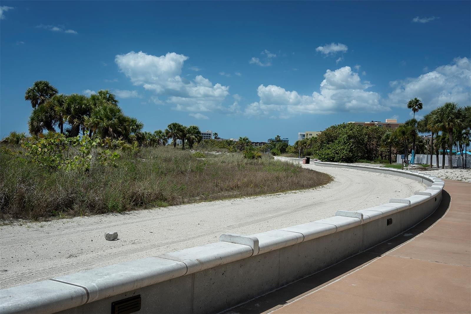 Image 9 of 44 For 11000 Gulf Boulevard 804 + 805