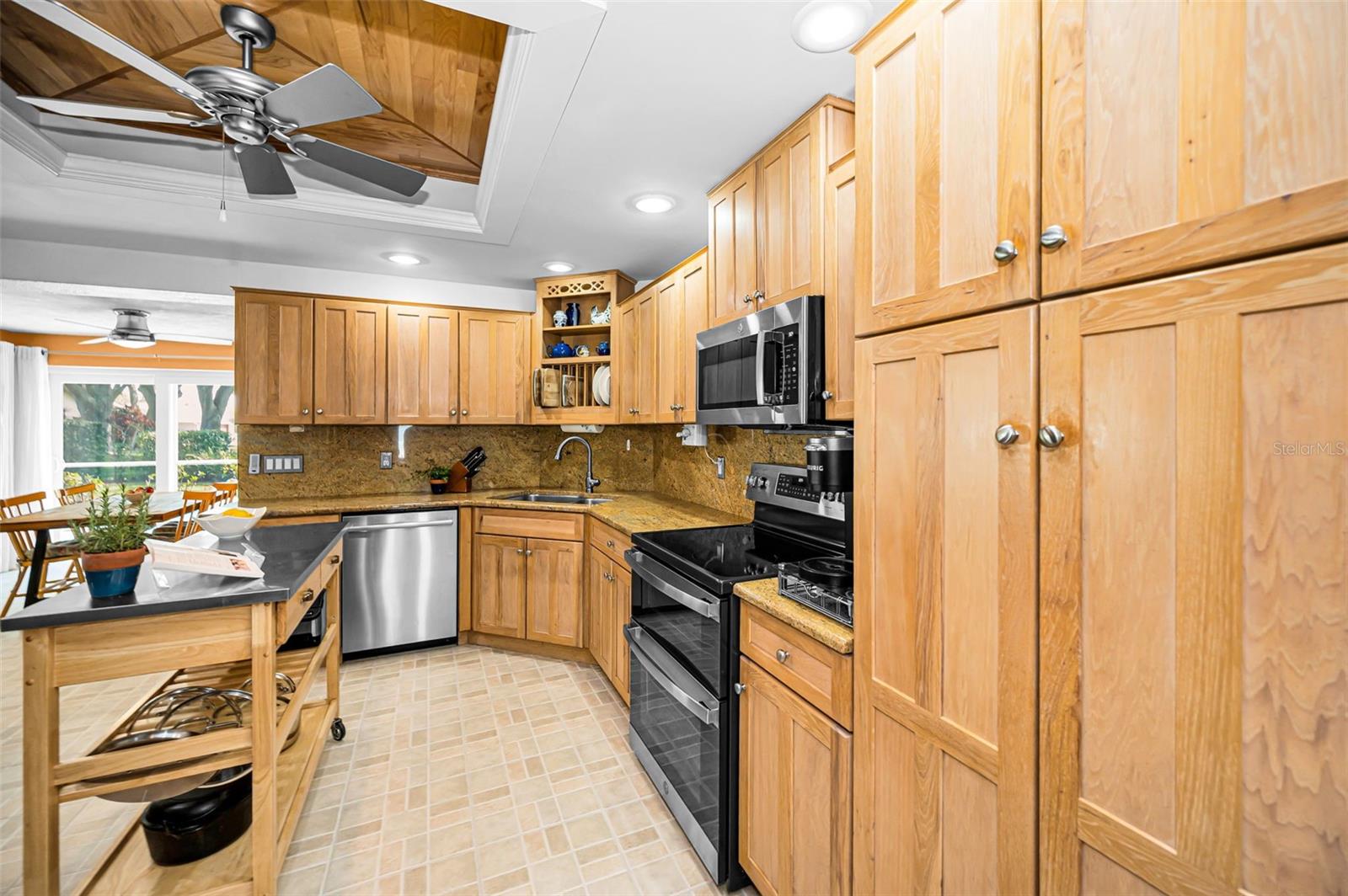 Image 14 of 68 For 2457 Stag Run Boulevard