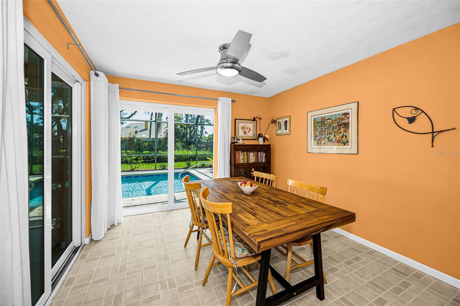 Image 19 of 68 For 2457 Stag Run Boulevard