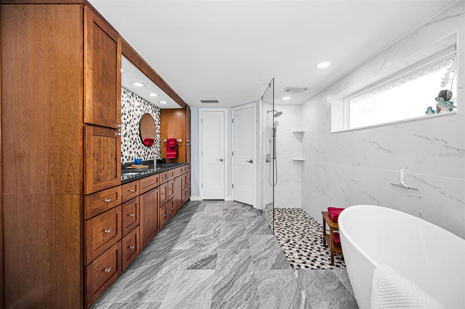 Image 28 of 68 For 2457 Stag Run Boulevard