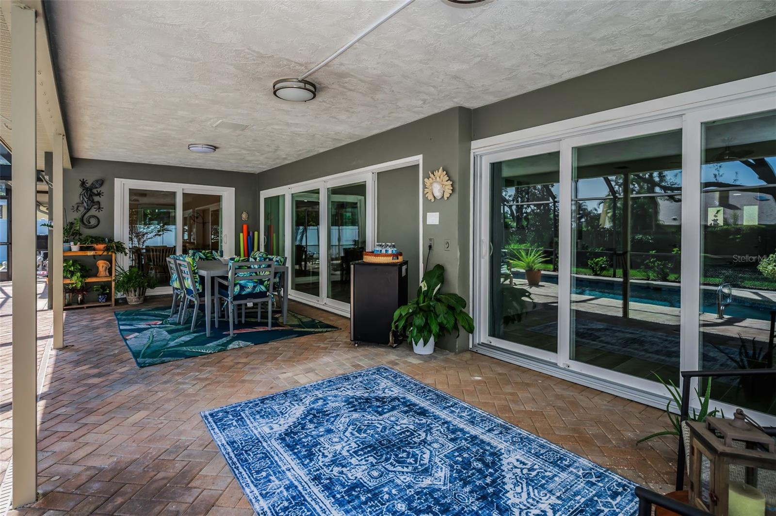 Image 43 of 68 For 2457 Stag Run Boulevard