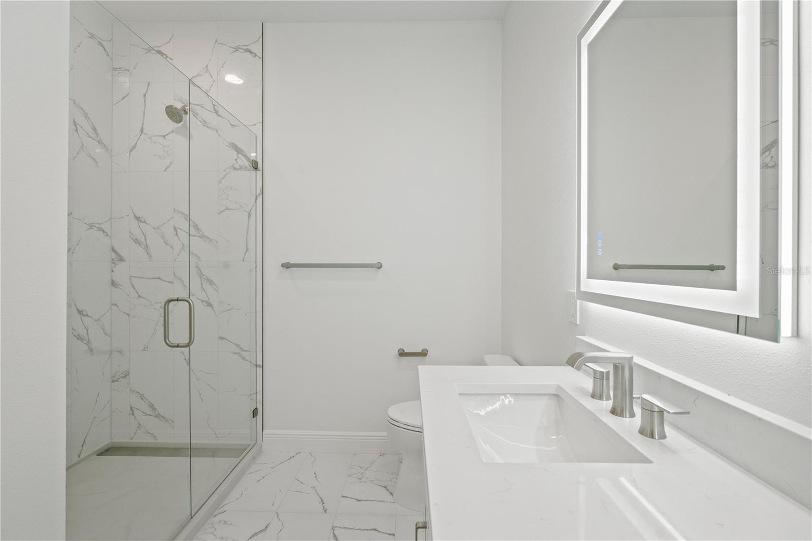 Image 21 of 32 For 600 3rd Avenue S 307