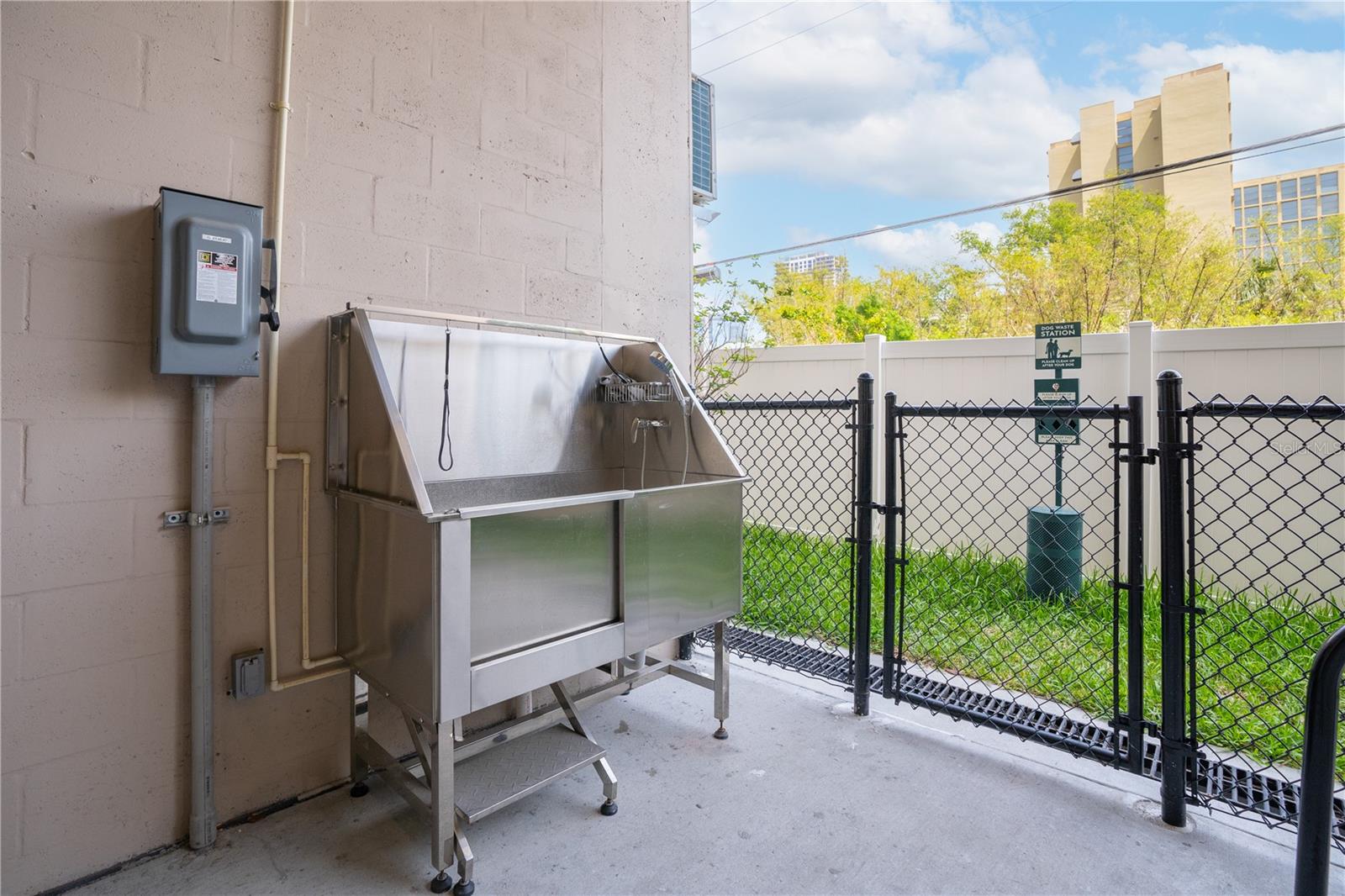 Image 25 of 32 For 600 3rd Avenue S 307