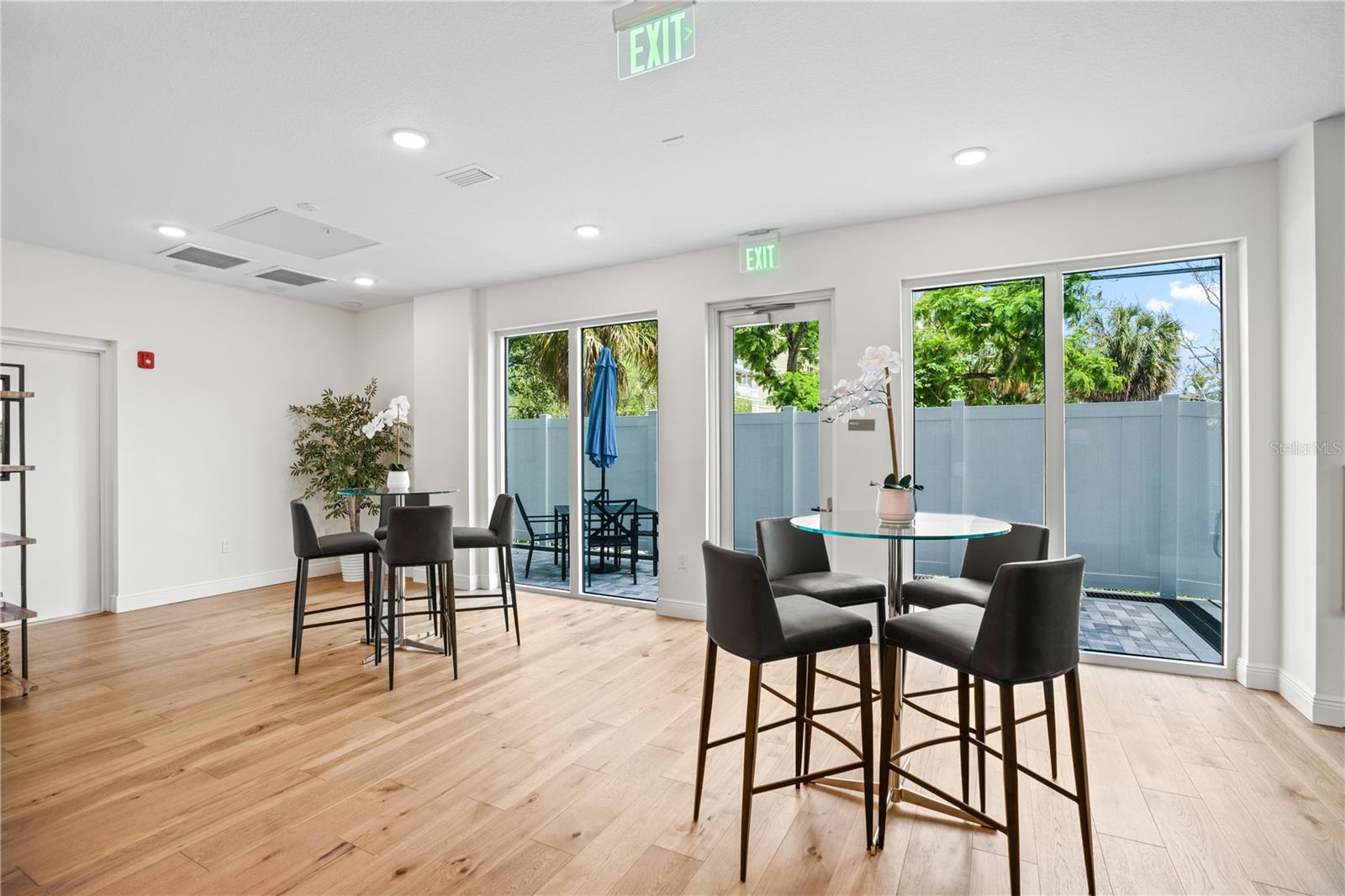 Image 30 of 32 For 600 3rd Avenue S 307