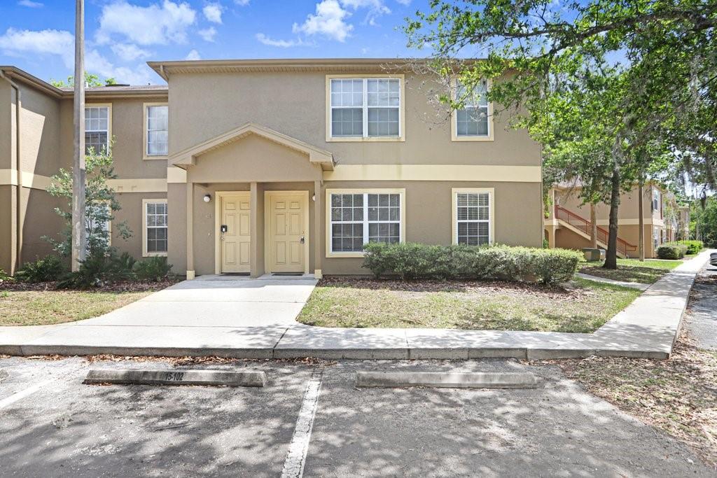 Listing photo id 13 for 5924 Brickleberry Lane 102