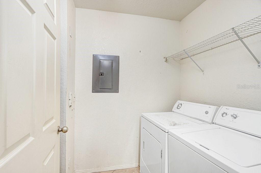 Listing photo id 22 for 5924 Brickleberry Lane 102