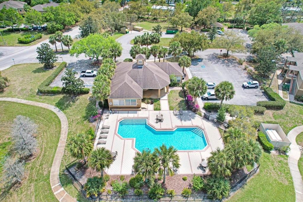 Listing photo id 5 for 5924 Brickleberry Lane 102