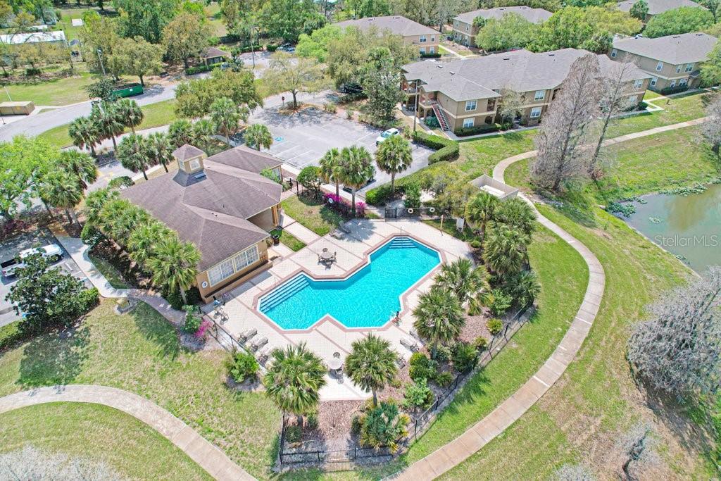 Listing photo id 6 for 5924 Brickleberry Lane 102