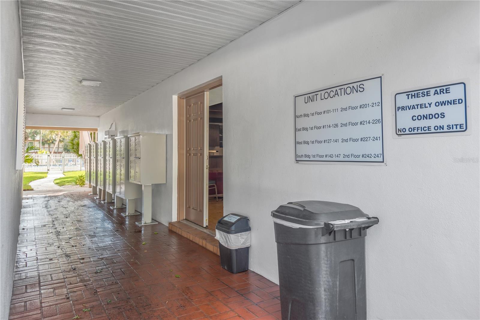 Image 19 of 20 For 650 Pinellas Point Drive S 122