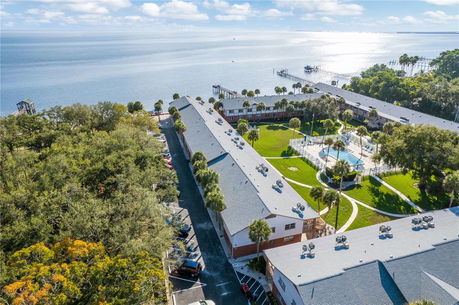 Image 2 of 20 For 650 Pinellas Point Drive S 122