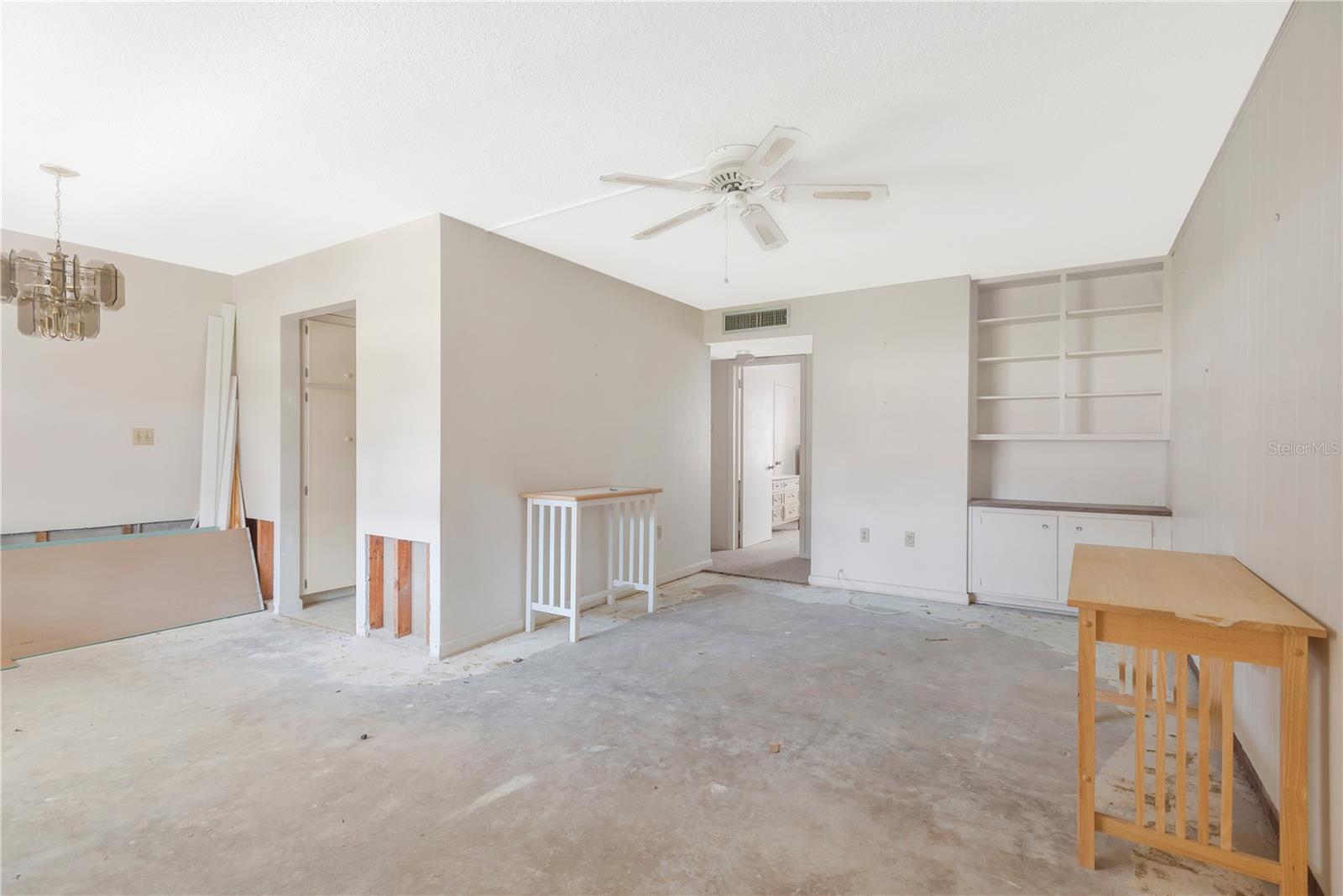 Image 7 of 20 For 650 Pinellas Point Drive S 122