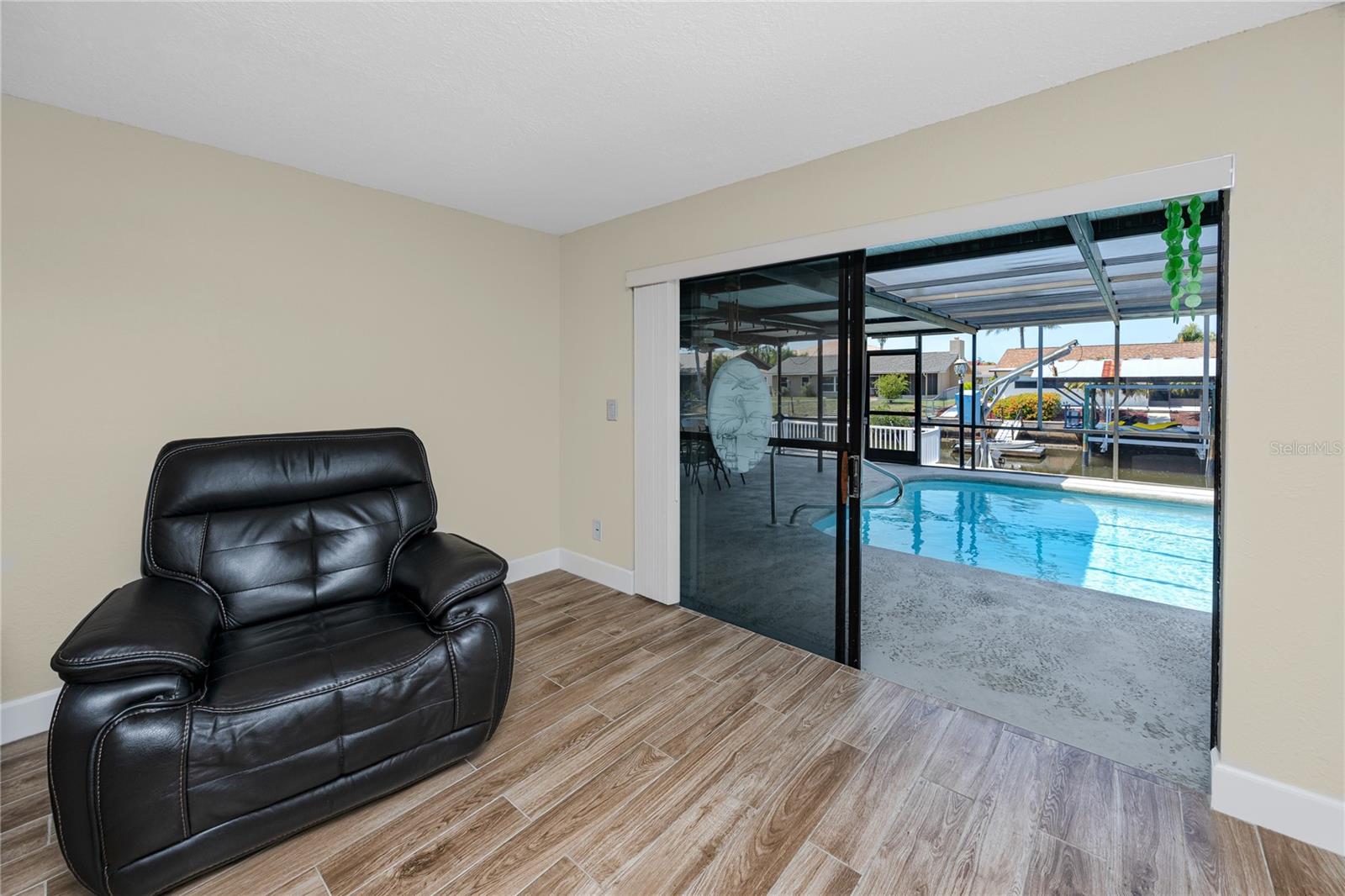 Image 6 of 53 For 9903 San Mateo Way