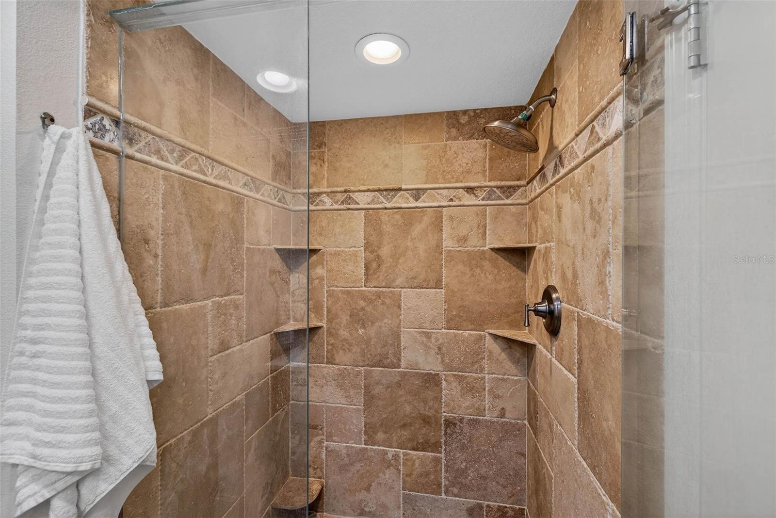 Image 15 of 30 For 1501 Gulf Boulevard 205