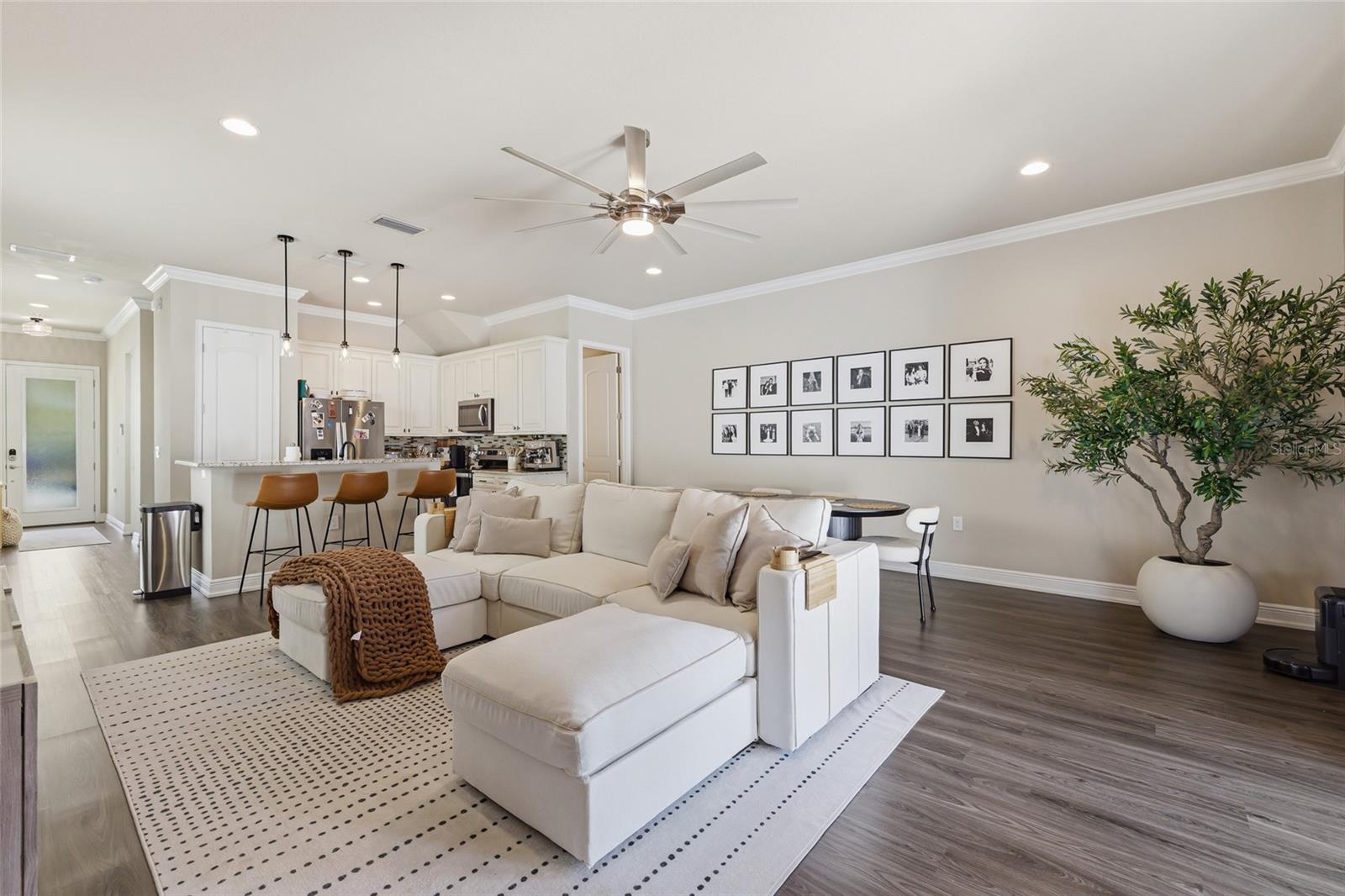 Image 2 of 42 For 2407 North B Street 1