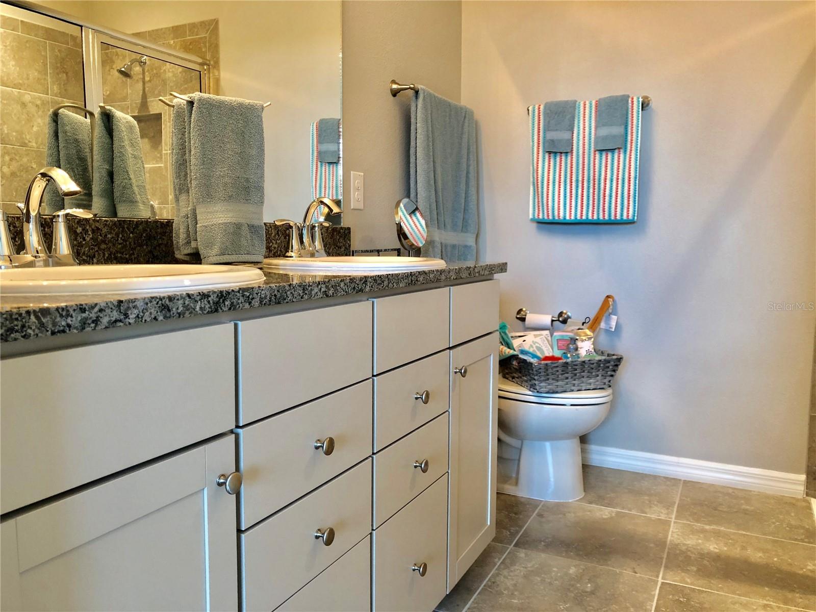 Image 6 of 19 For 7904 Timberview Loop