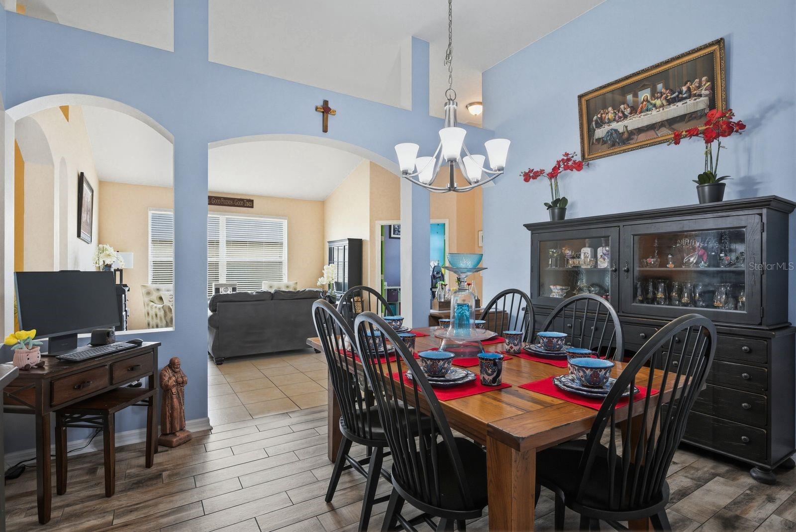 Image 12 of 71 For 2423 Triggerfish Court