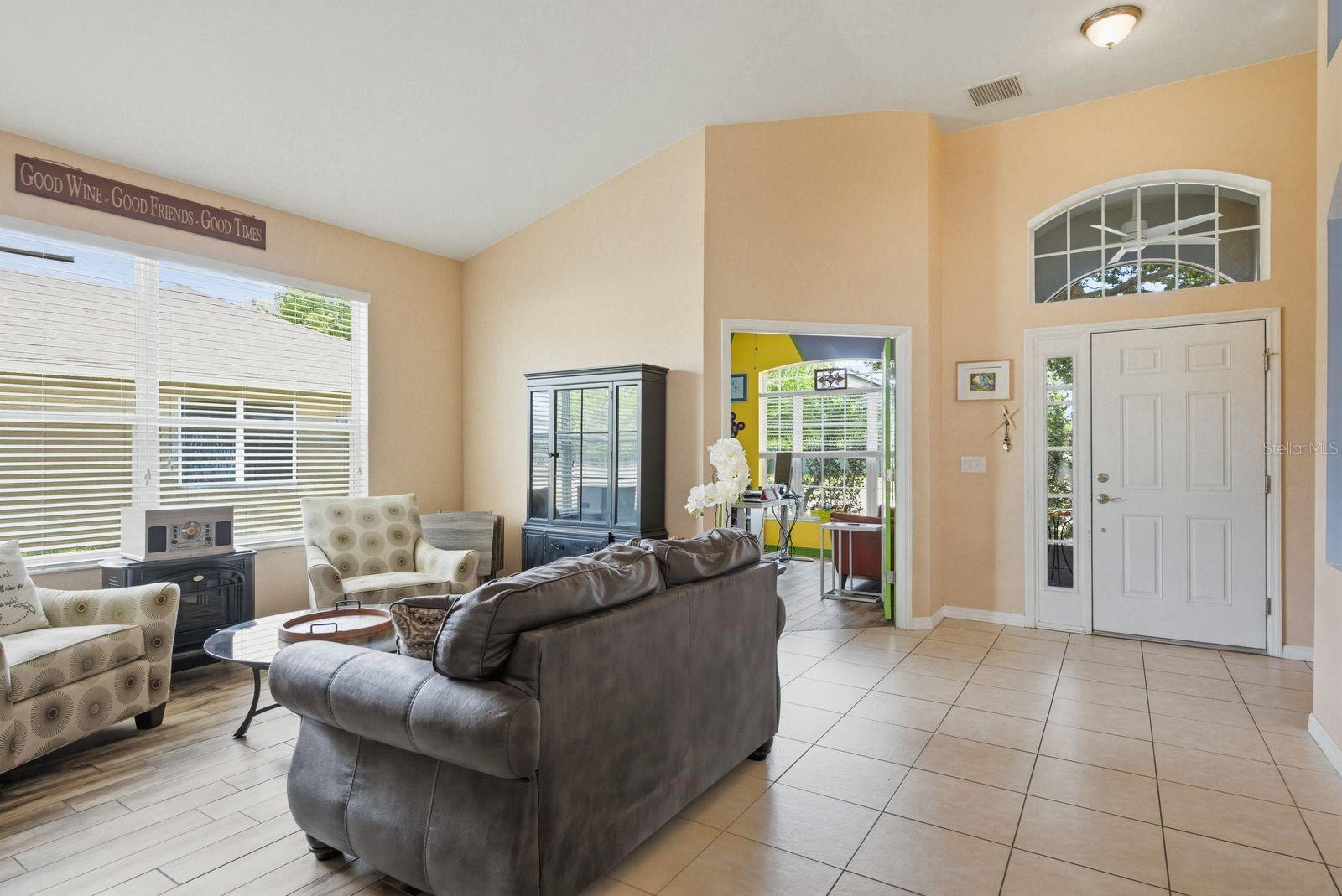 Image 16 of 71 For 2423 Triggerfish Court