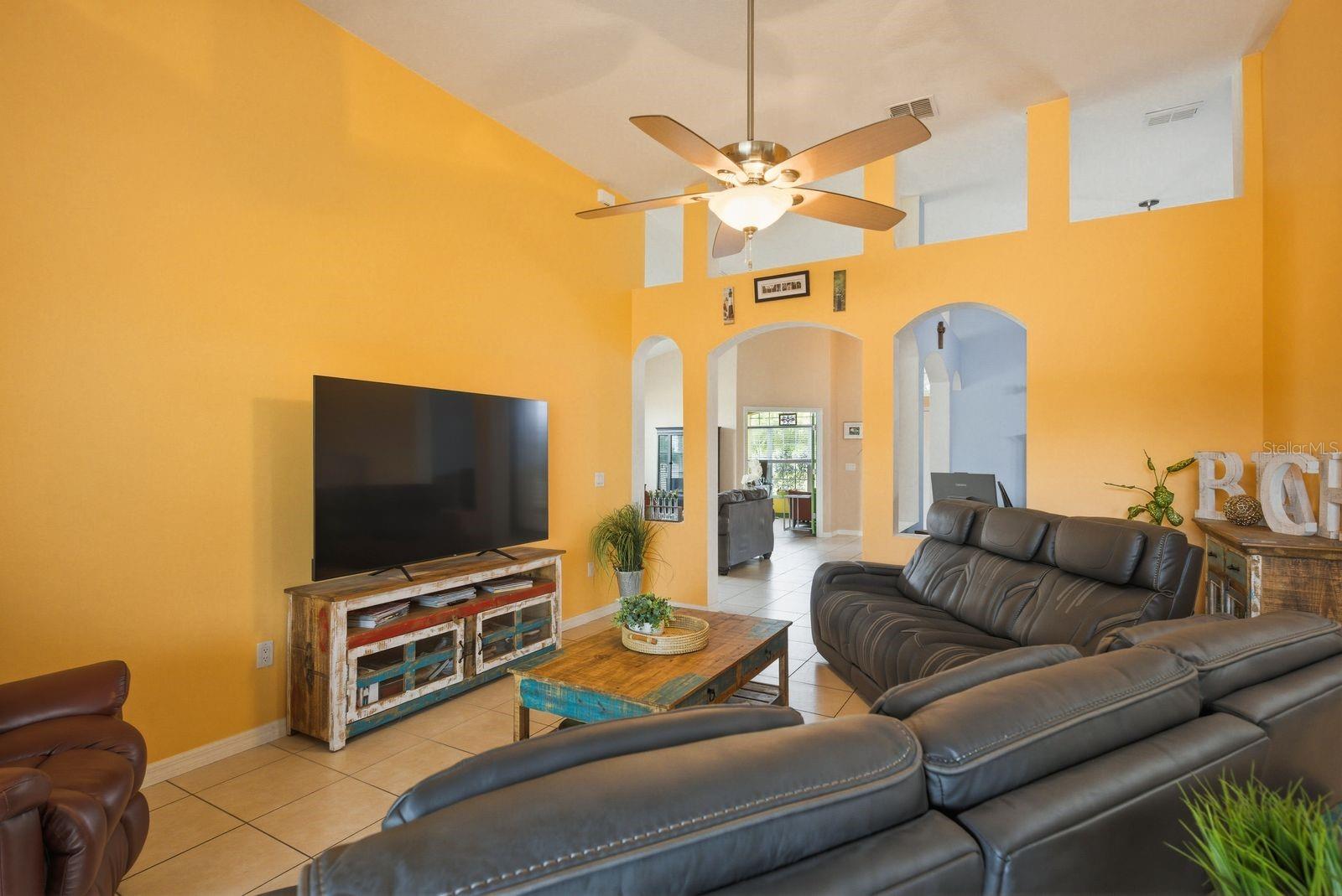 Image 20 of 71 For 2423 Triggerfish Court