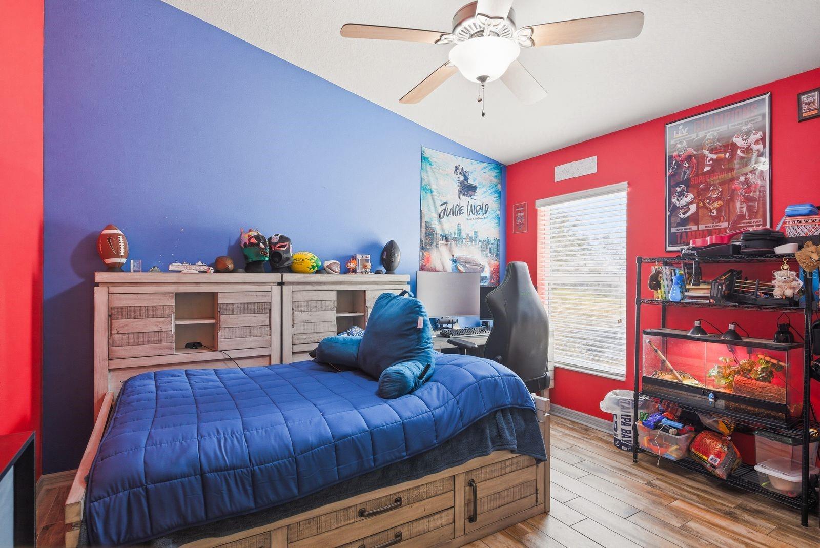 Image 32 of 71 For 2423 Triggerfish Court