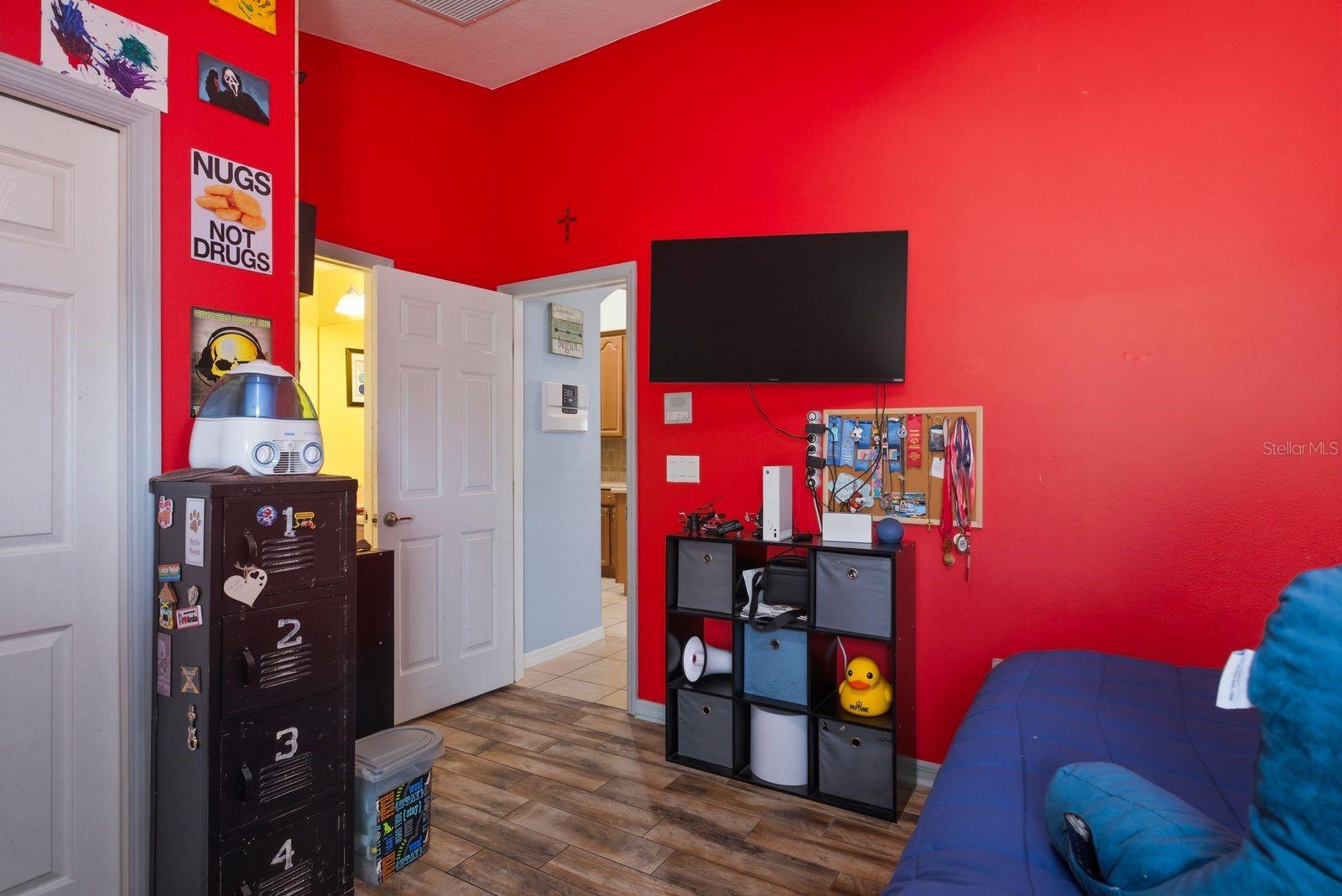 Image 33 of 71 For 2423 Triggerfish Court