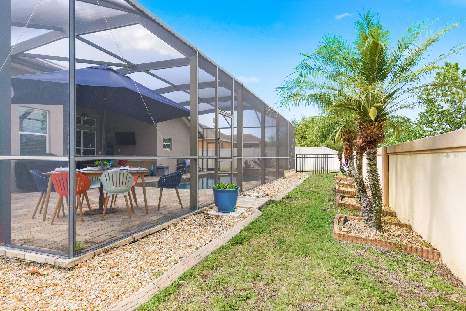 Image 44 of 71 For 2423 Triggerfish Court