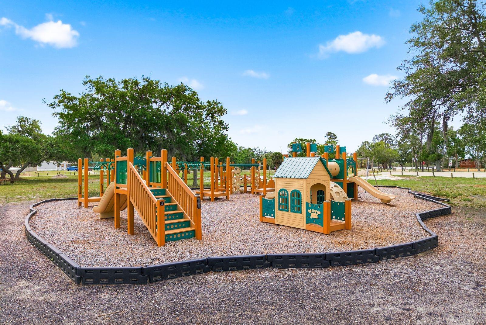Image 52 of 71 For 2423 Triggerfish Court