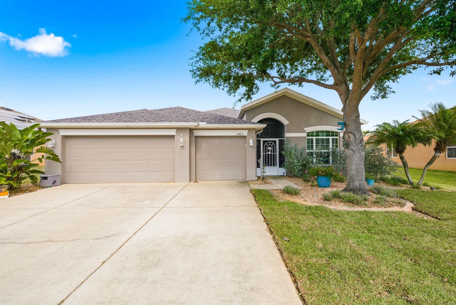 Image 53 of 71 For 2423 Triggerfish Court
