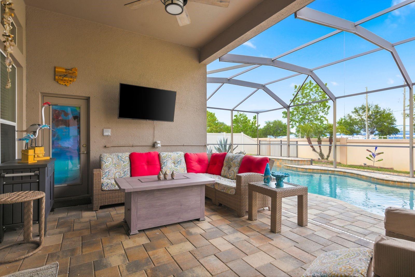 Image 60 of 71 For 2423 Triggerfish Court