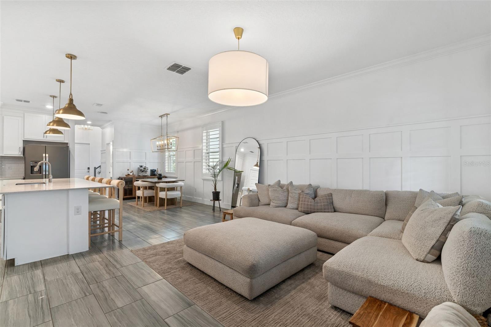 Image 13 of 52 For 4345 Cadence Loop