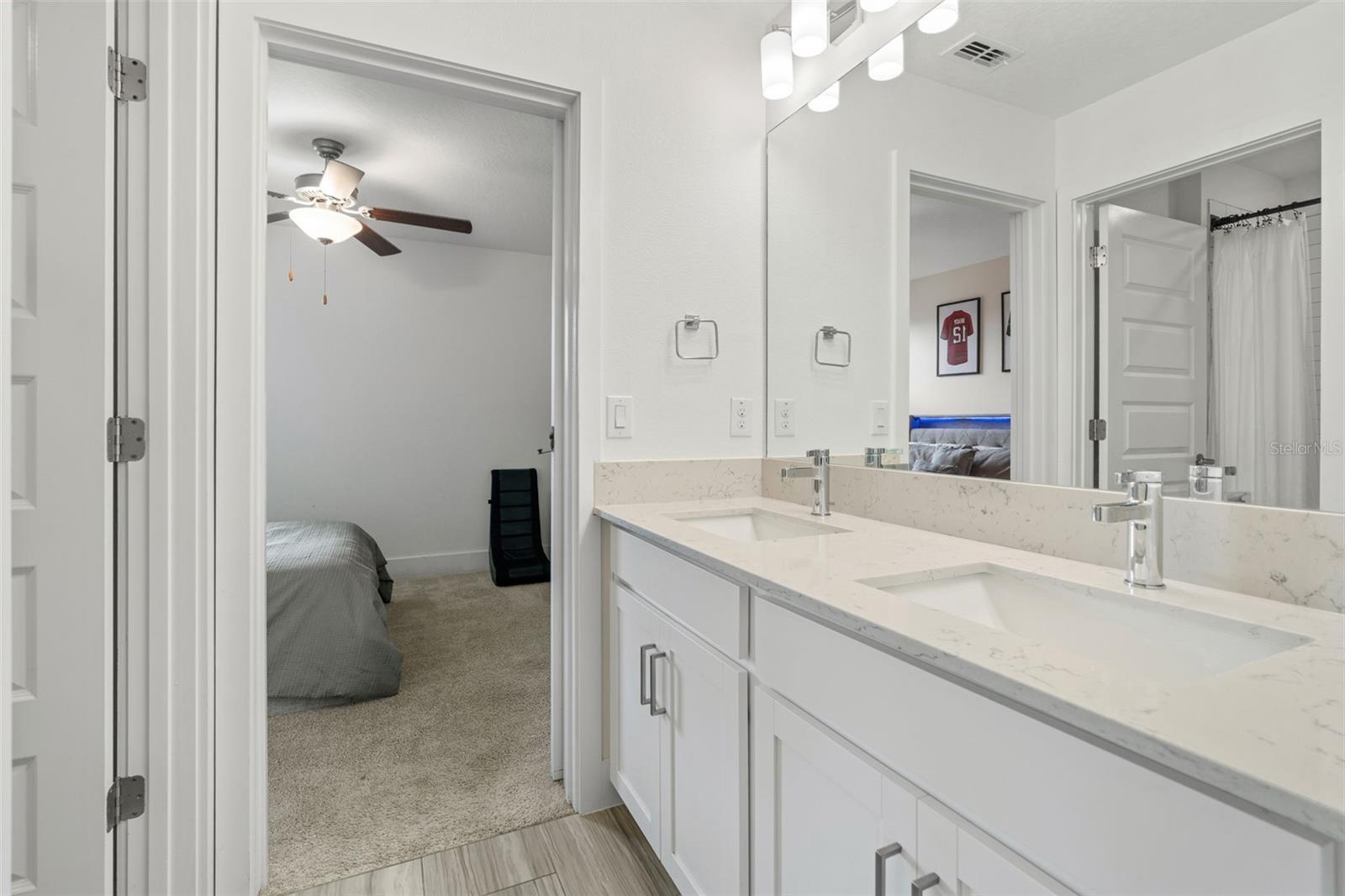 Image 27 of 52 For 4345 Cadence Loop