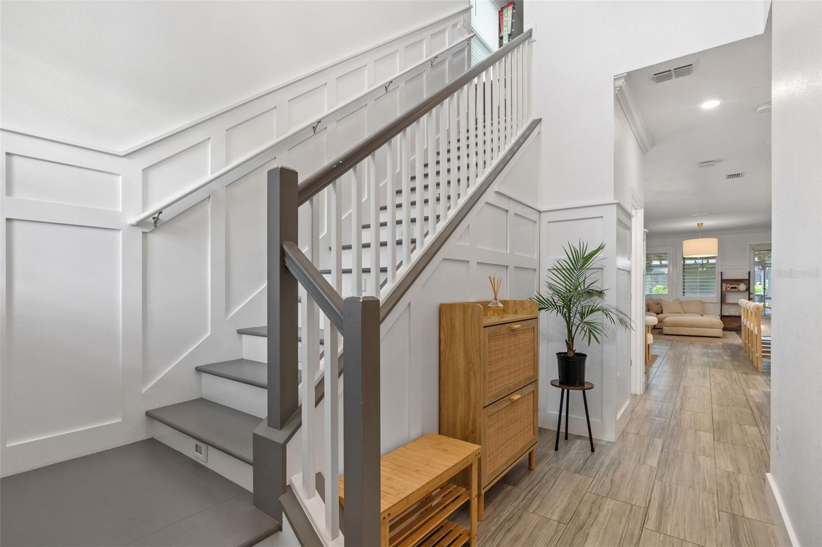 Image 3 of 52 For 4345 Cadence Loop