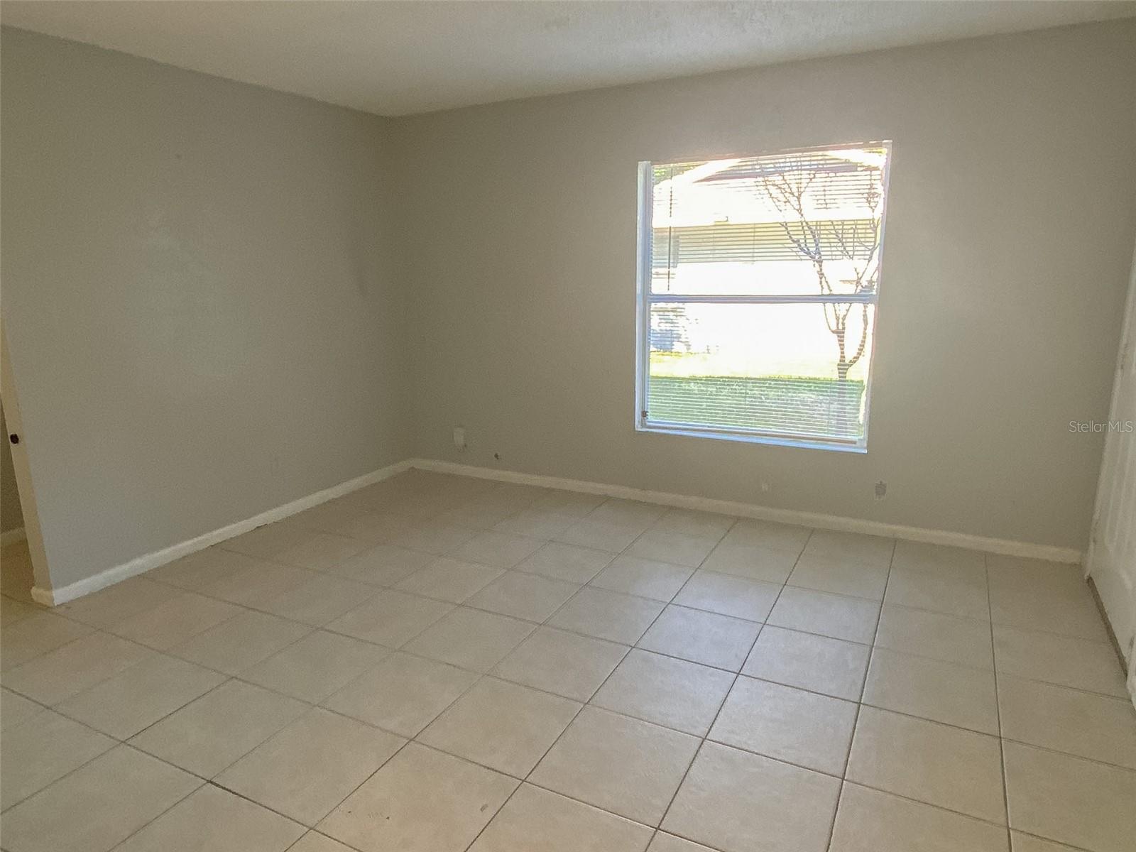 Image 9 of 16 For 2205 Irene Street 2