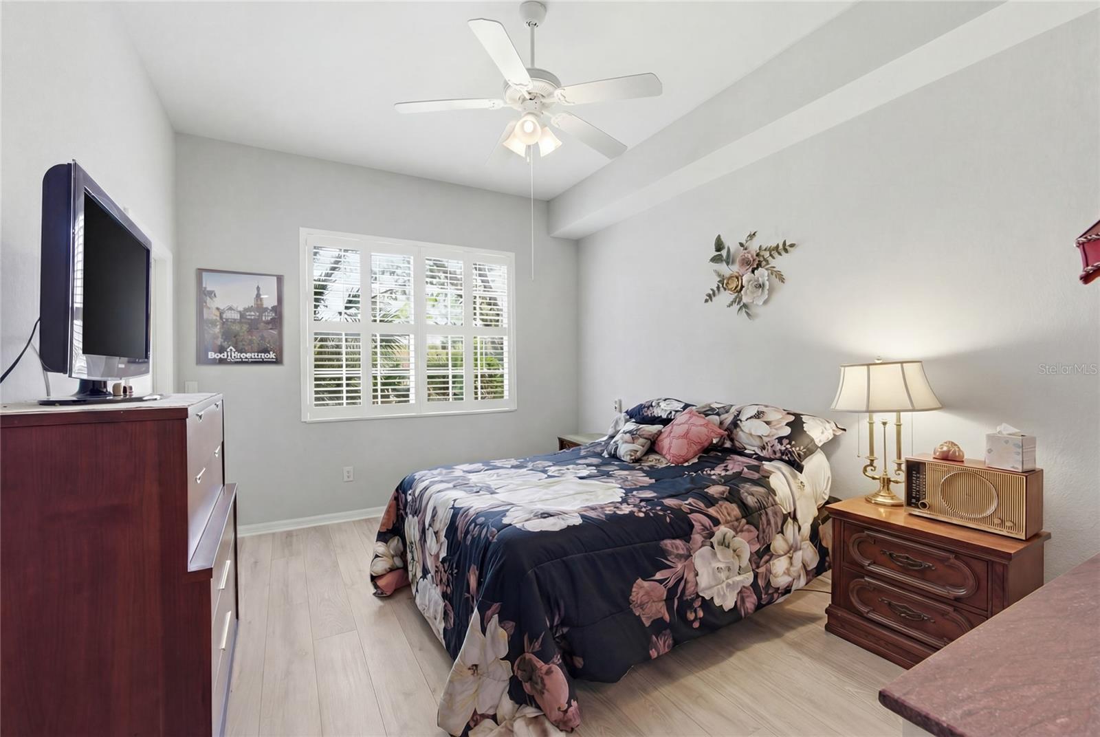 Image 16 of 31 For 4000 Ibis Way 101