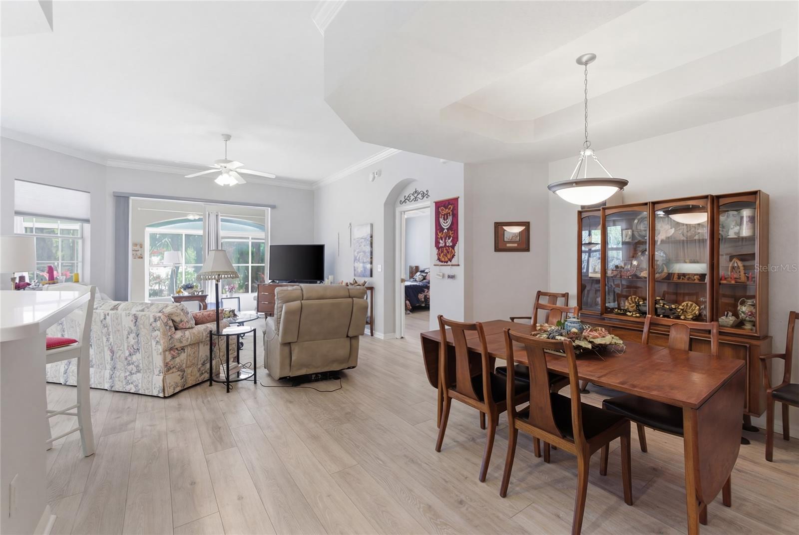 Image 9 of 31 For 4000 Ibis Way 101