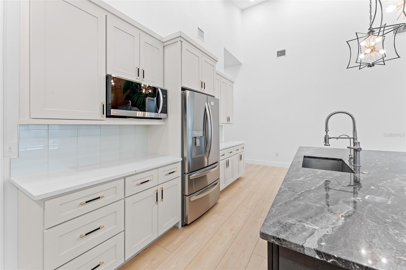 Image 24 of 59 For 4907 15th Avenue N