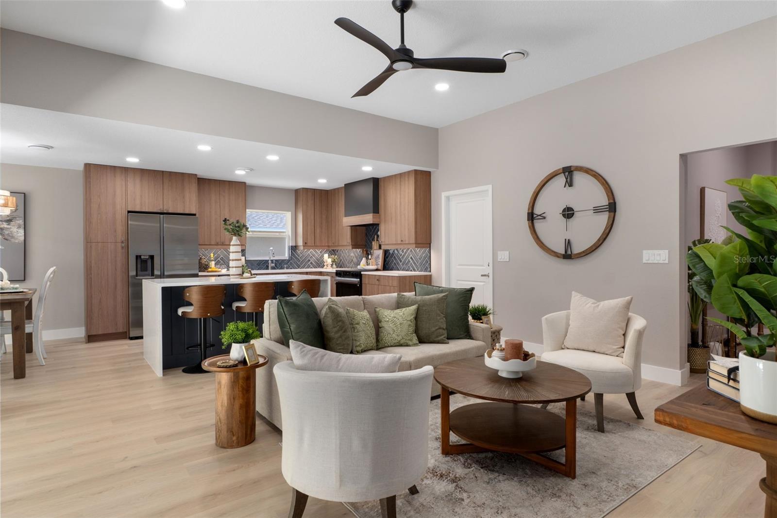 Image 16 of 49 For 3316 Anderson Street