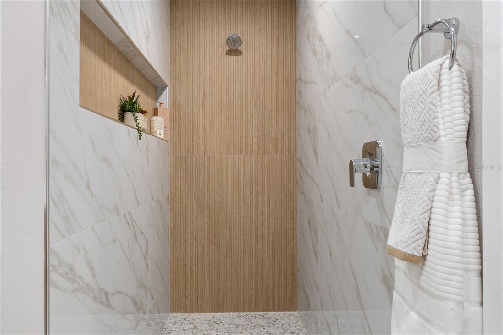 Image 27 of 49 For 3316 Anderson Street