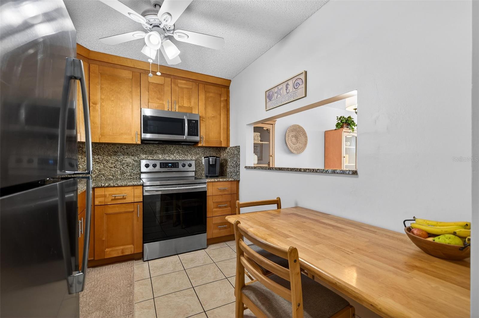 Image 3 of 30 For 7625 Sun Island Drive S 207