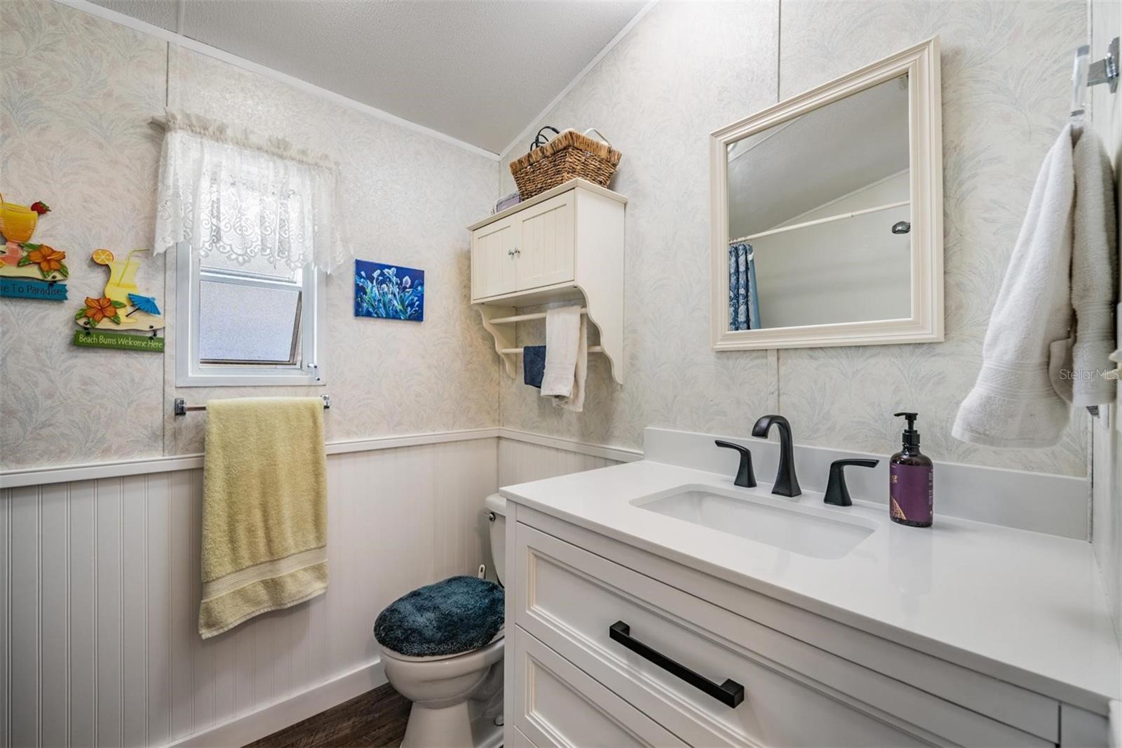 Image 16 of 47 For 605 Michigan Boulevard 39