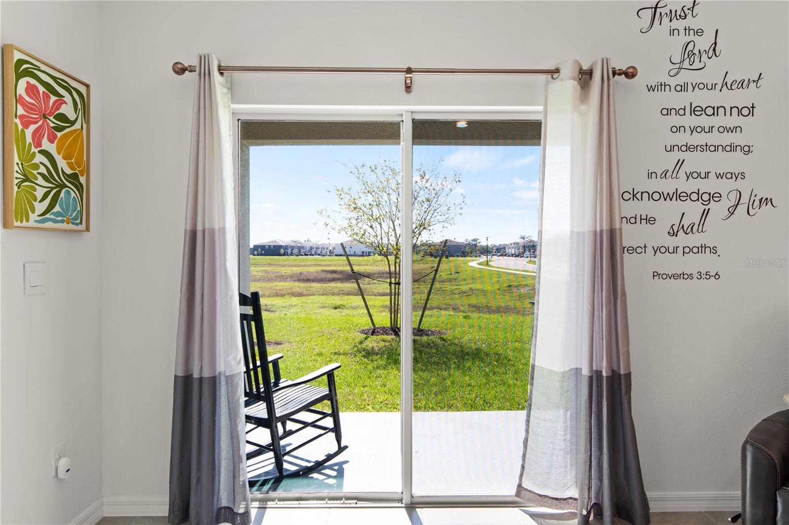 Image 7 of 40 For 6250 Wandering Willow Drive