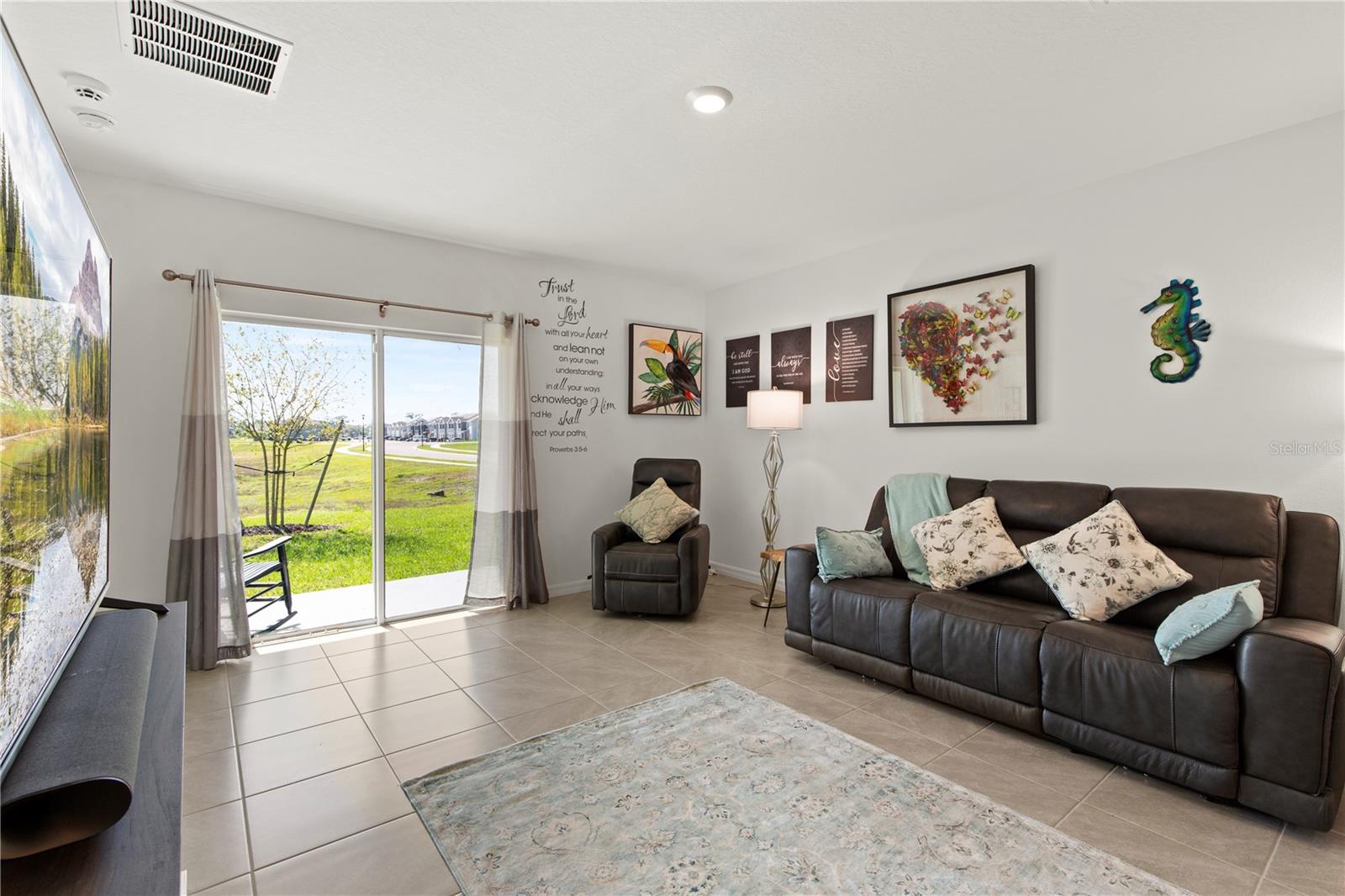 Image 9 of 40 For 6250 Wandering Willow Drive